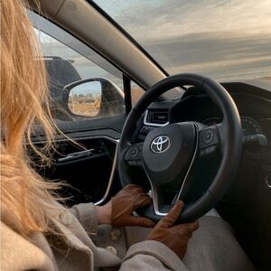 Shortened gloves Leather Brown